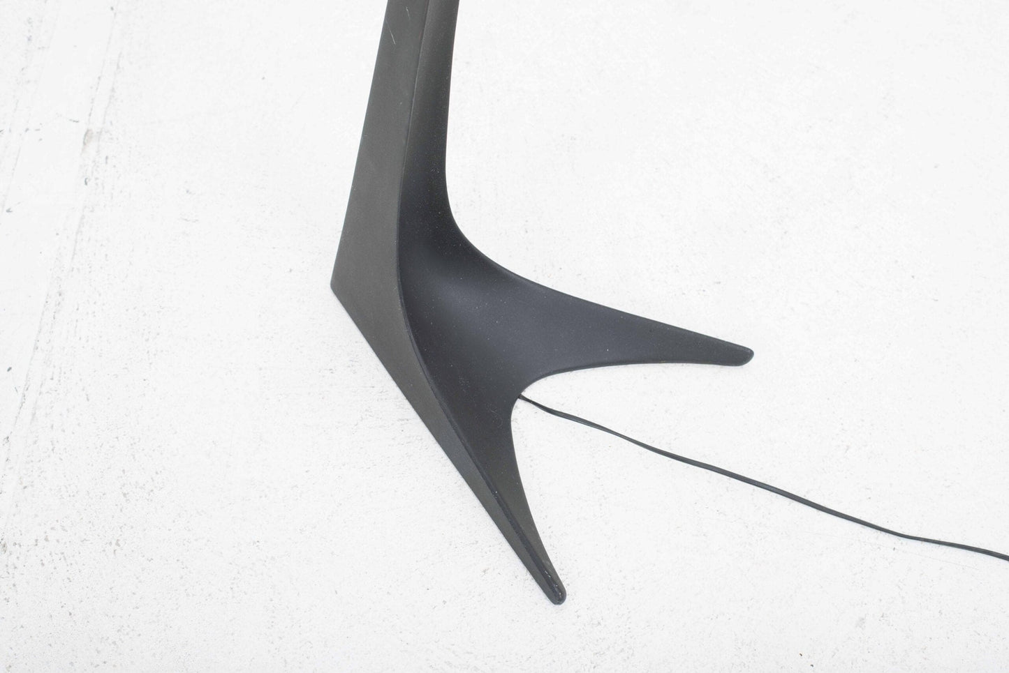 Vintage Montjuic floor lamp by Santiago Calatrava for Artemide red metal