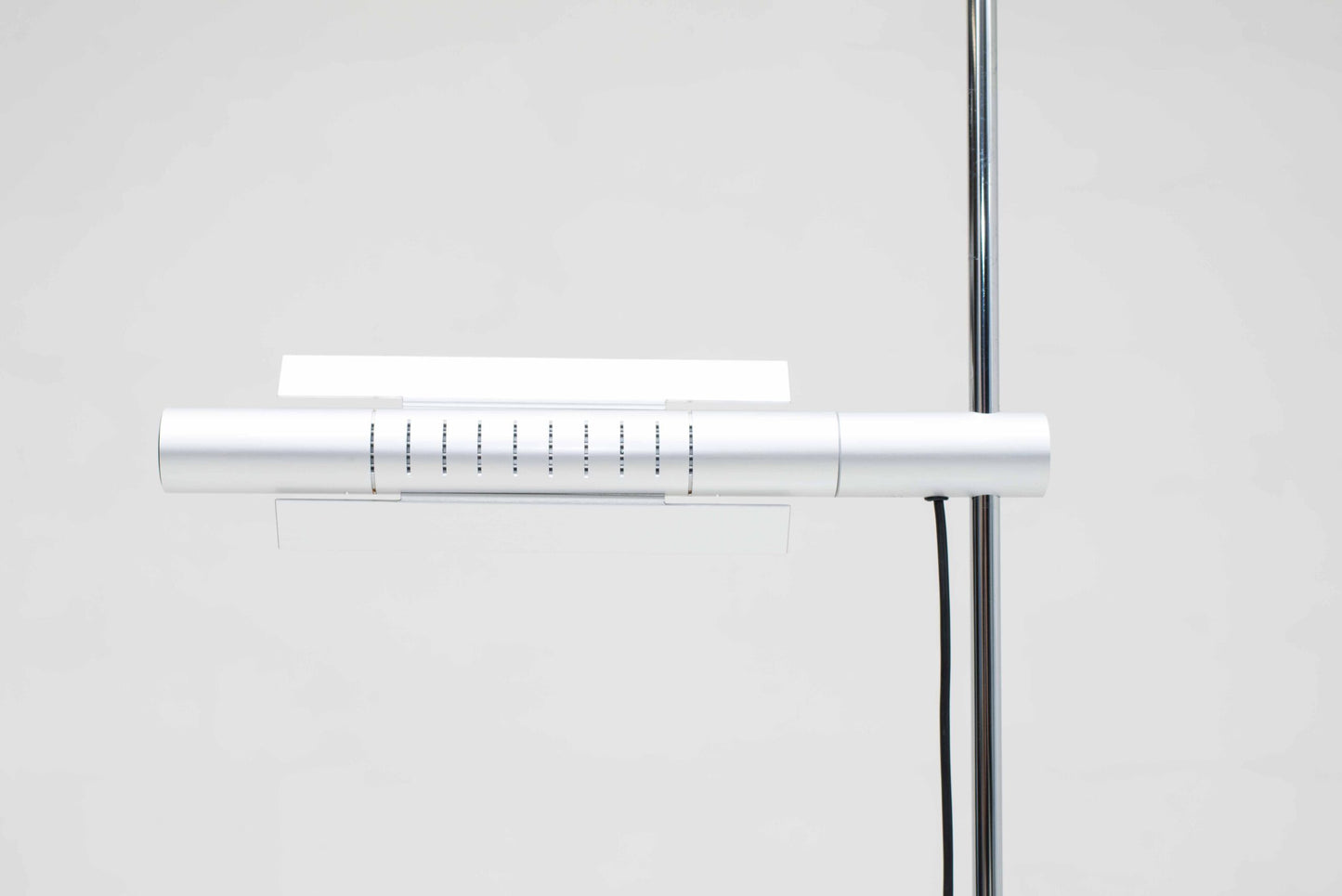 Vintage Stehleuchte Halo U S LED von Rosemarie und Rico Baltensweiler