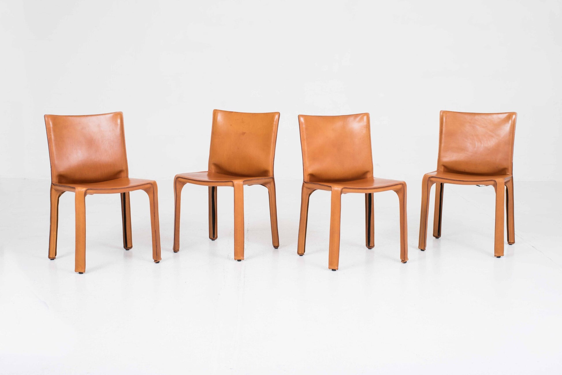 Set von 4 Vintage Stuhl CAB 412 von Mario Bellini für Cassina