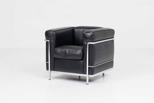 Vintage Sessel LC2 von Le Corbusier für Cassina, schwarzes Leder
