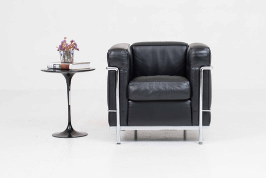 Vintage Sessel LC2 von Le Corbusier für Cassina, schwarzes Leder