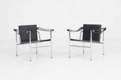 Fauteuil lounge vintage LC1 de Le Corbusier pour Cassina en cuir noir