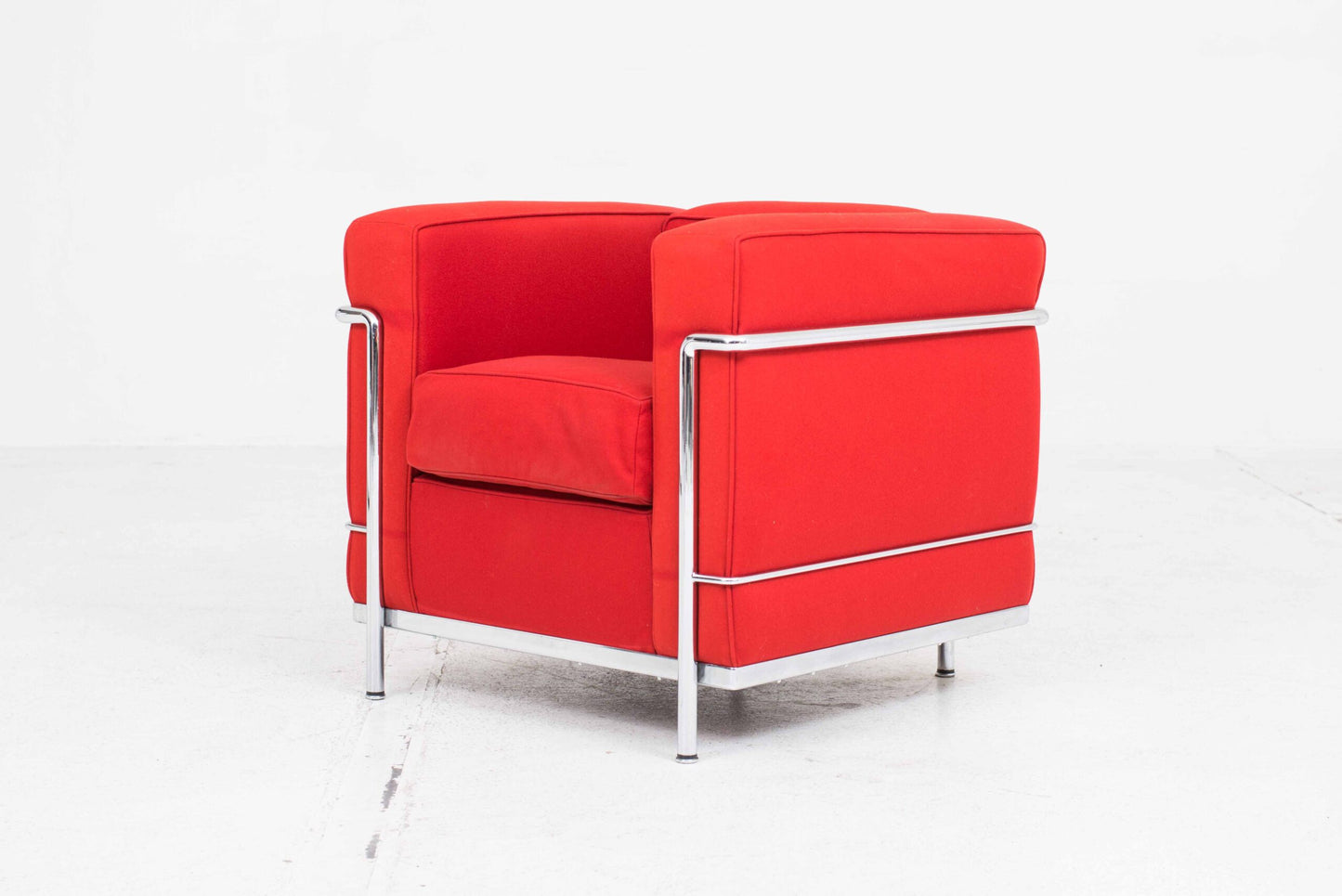 Fauteuil vintage LC2 de Le Corbusier pour Cassina en rouge