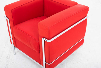 Fauteuil vintage LC2 de Le Corbusier pour Cassina en rouge