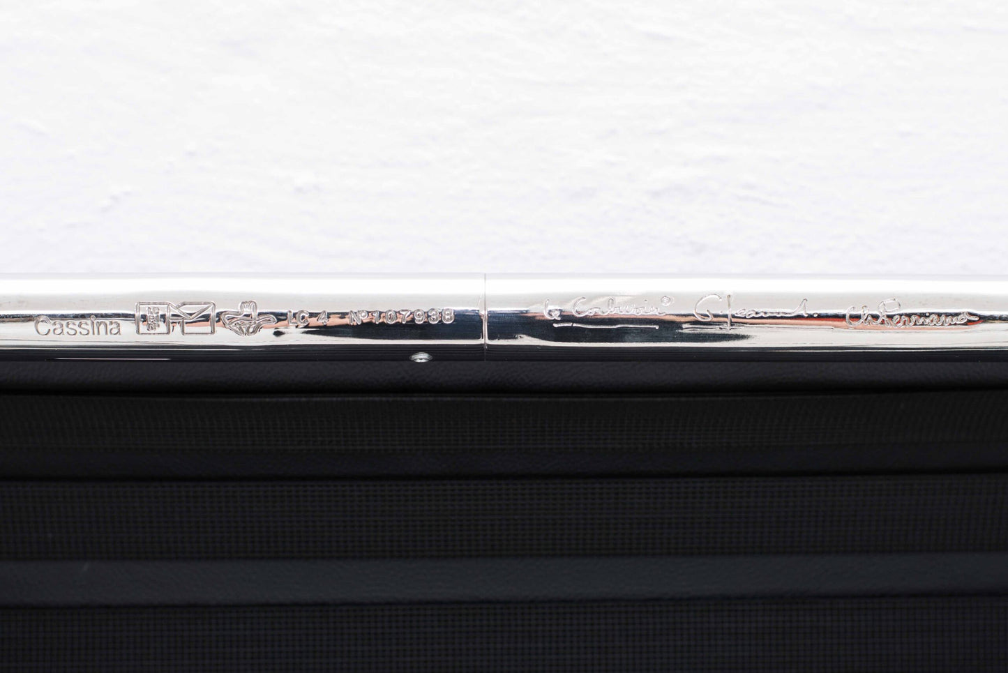 Chaise longue Cassina LC4 de Le Corbusier en cuir noir