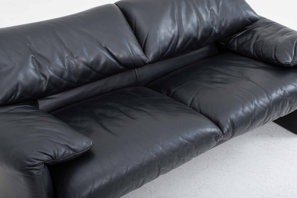 Vintage Sofa "Maralunga" von Vico Magistretti für Cassina, schwarzes Leder