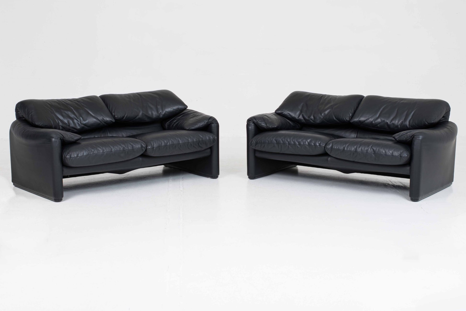 Vintage Sofa "Maralunga" von Vico Magistretti für Cassina, schwarzes Leder