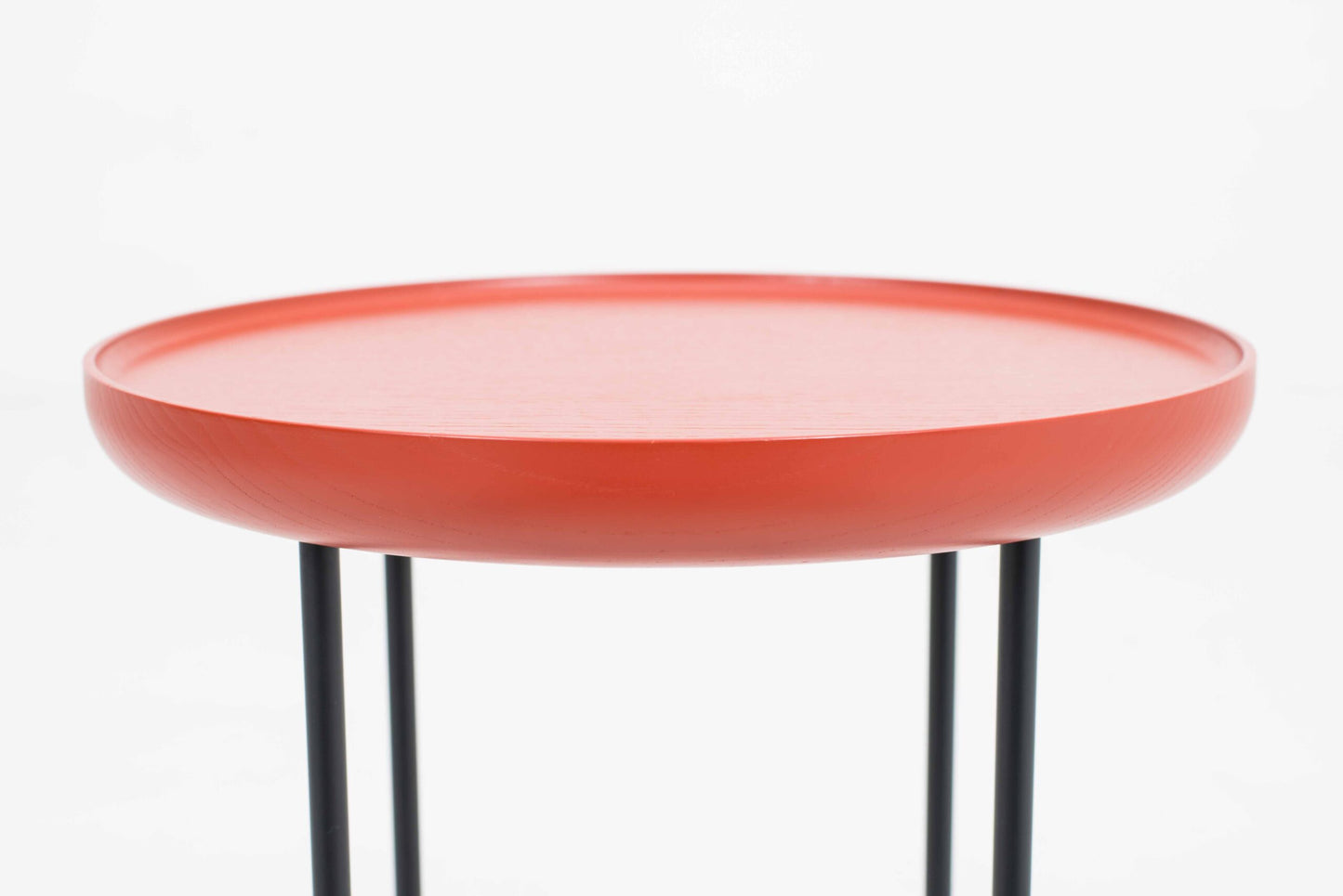 Vintage Beistelltisch Torei von Luca Nichetto für Cassina orange-rot, schwarz