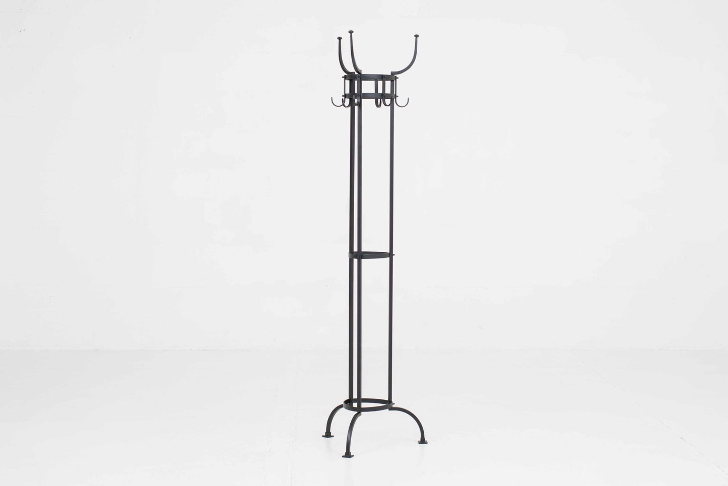 Vintage Garderobe Nymphenburg von Otto Blümel für ClassiCon, schwarz Messing
