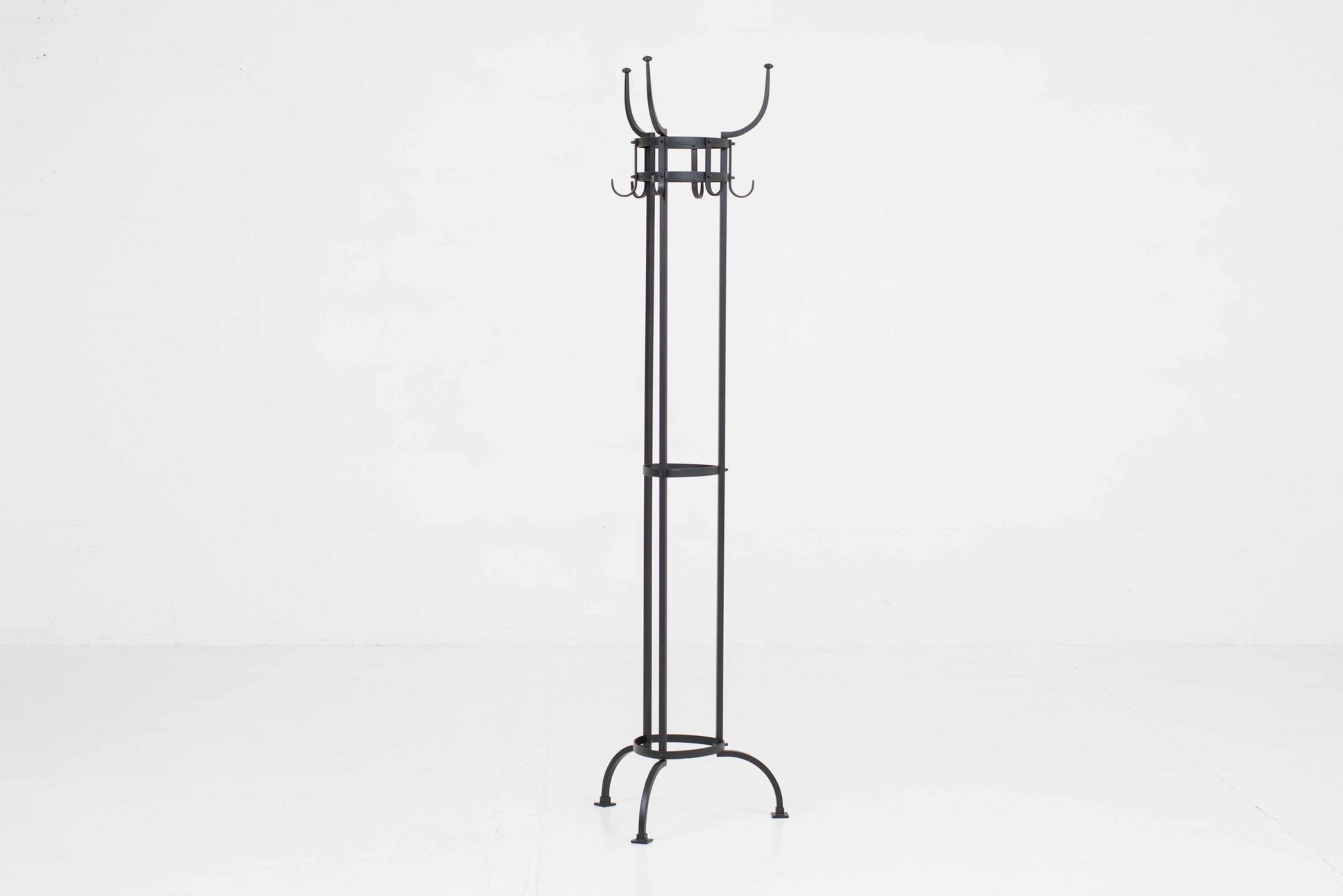 Vintage Garderobe Nymphenburg von Otto Blümel für ClassiCon, schwarz Messing