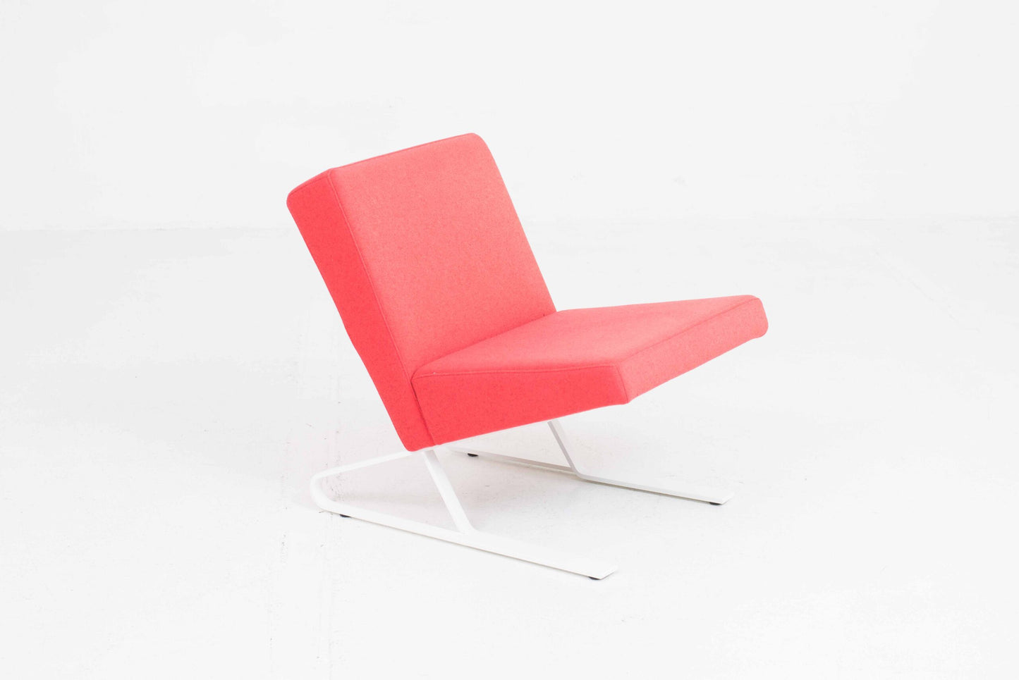 Vintage Sessel Satyr von For Use für ClassiCon rot, weiß