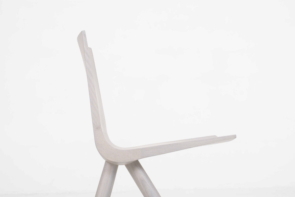 Chaise Cresta de Jörg Boner pour Dadadum en granit frêne