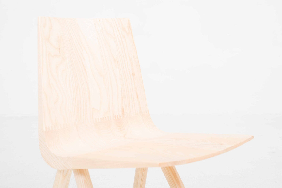 Chaise Cresta de Jörg Boner pour Dadadum en frêne naturel