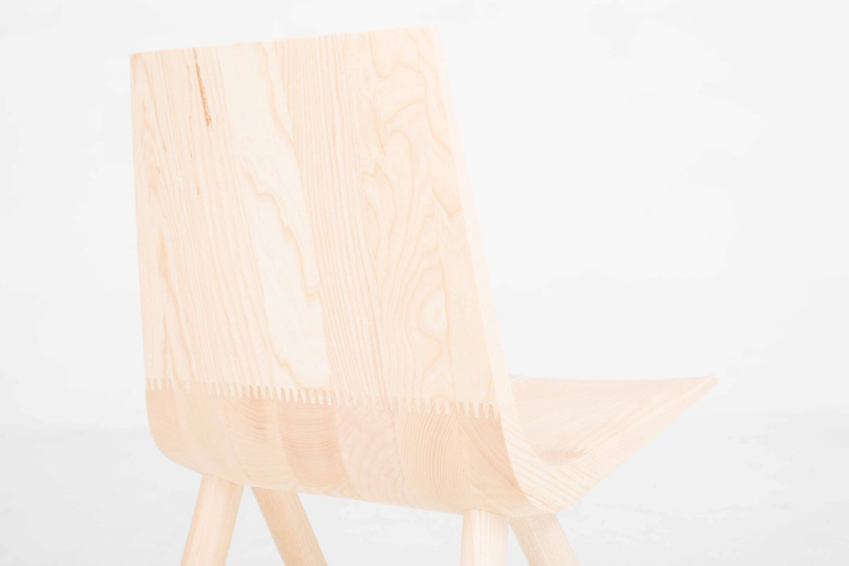 Chaise Cresta de Jörg Boner pour Dadadum en frêne naturel