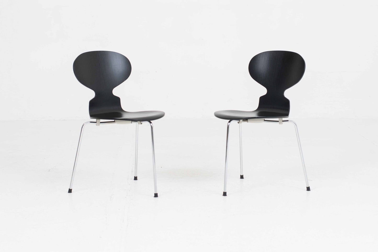 Vintage Stuhl "Ameise 3101" von Arne Jacobsen für Fritz Hansen, schwarz lasiert