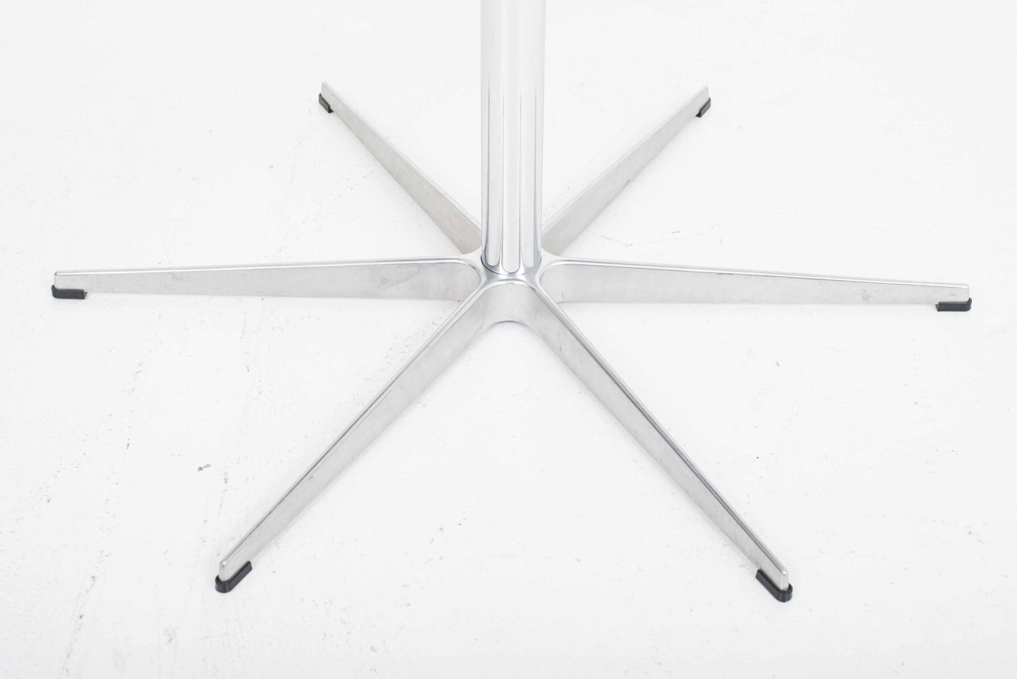 Vintage Tisch Circular von Arne Jacobsen für Fritz Hansen