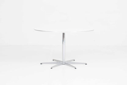 Vintage Tisch Circular von Arne Jacobsen für Fritz Hansen