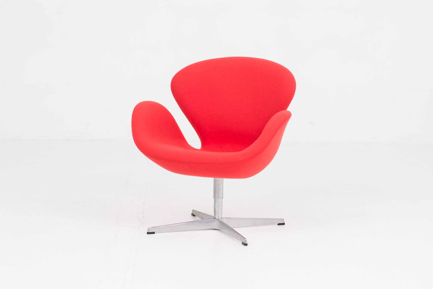 Vintage Sessel Swan von Arne Jacobsen für Fritz Hansen, Rot