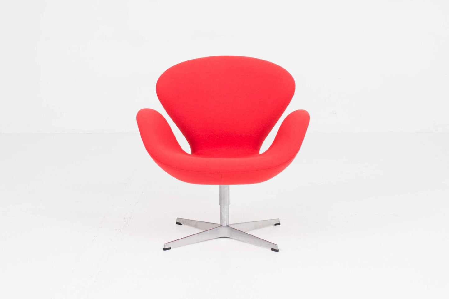 Vintage Sessel Swan von Arne Jacobsen für Fritz Hansen, Rot