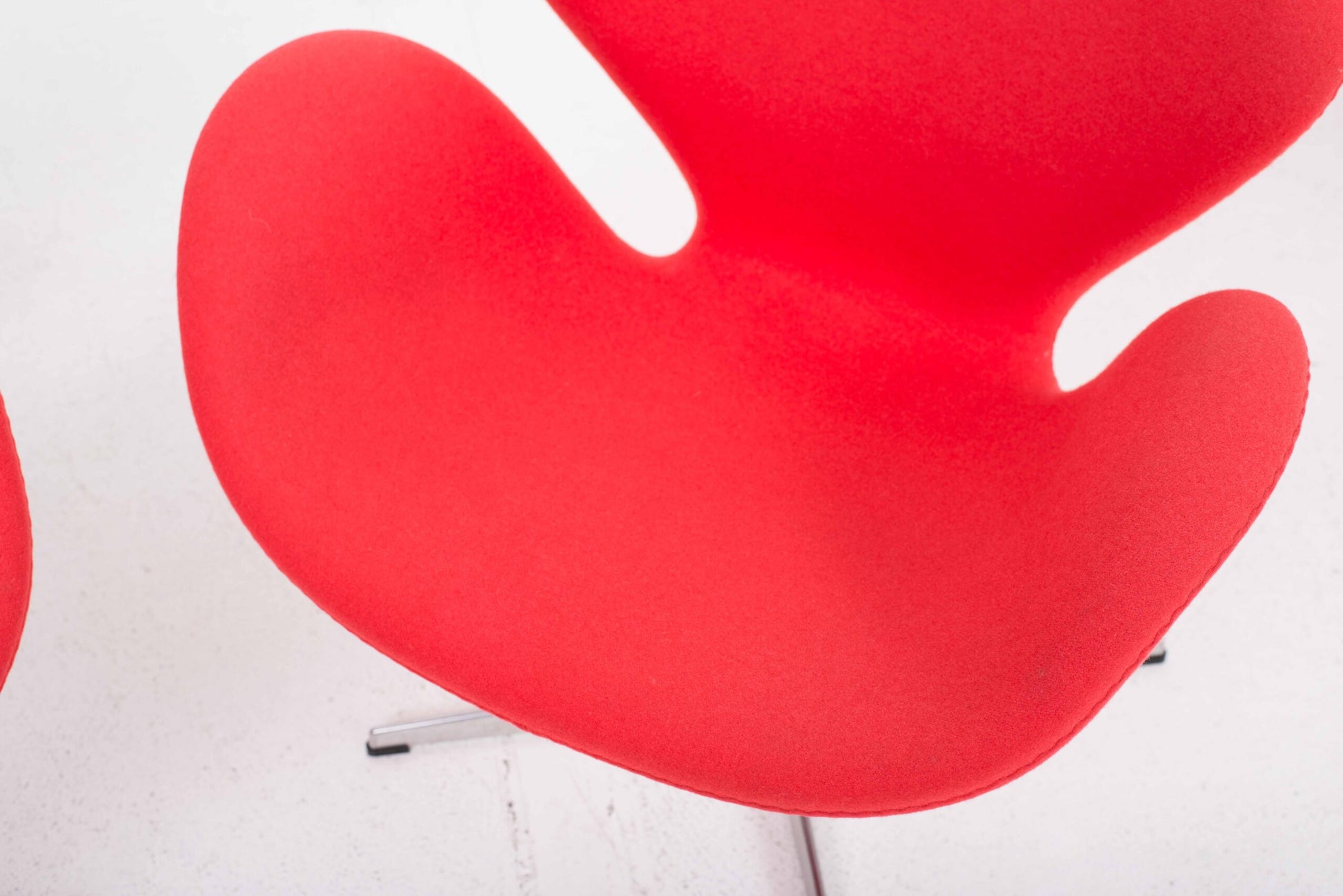 Vintage Sessel Swan von Arne Jacobsen für Fritz Hansen, Rot