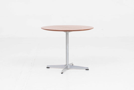 Vintage Couchtisch "Circular" von Arne Jacobsen für Fritz Hansen aus Teak