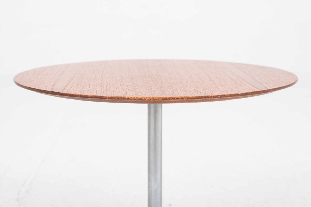 Vintage Couchtisch "Circular" von Arne Jacobsen für Fritz Hansen aus Teak