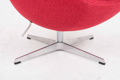 Vintage Loungesessel Egg Chair von Arne Jacobsen für Fritz Hansen in rotem Stoff