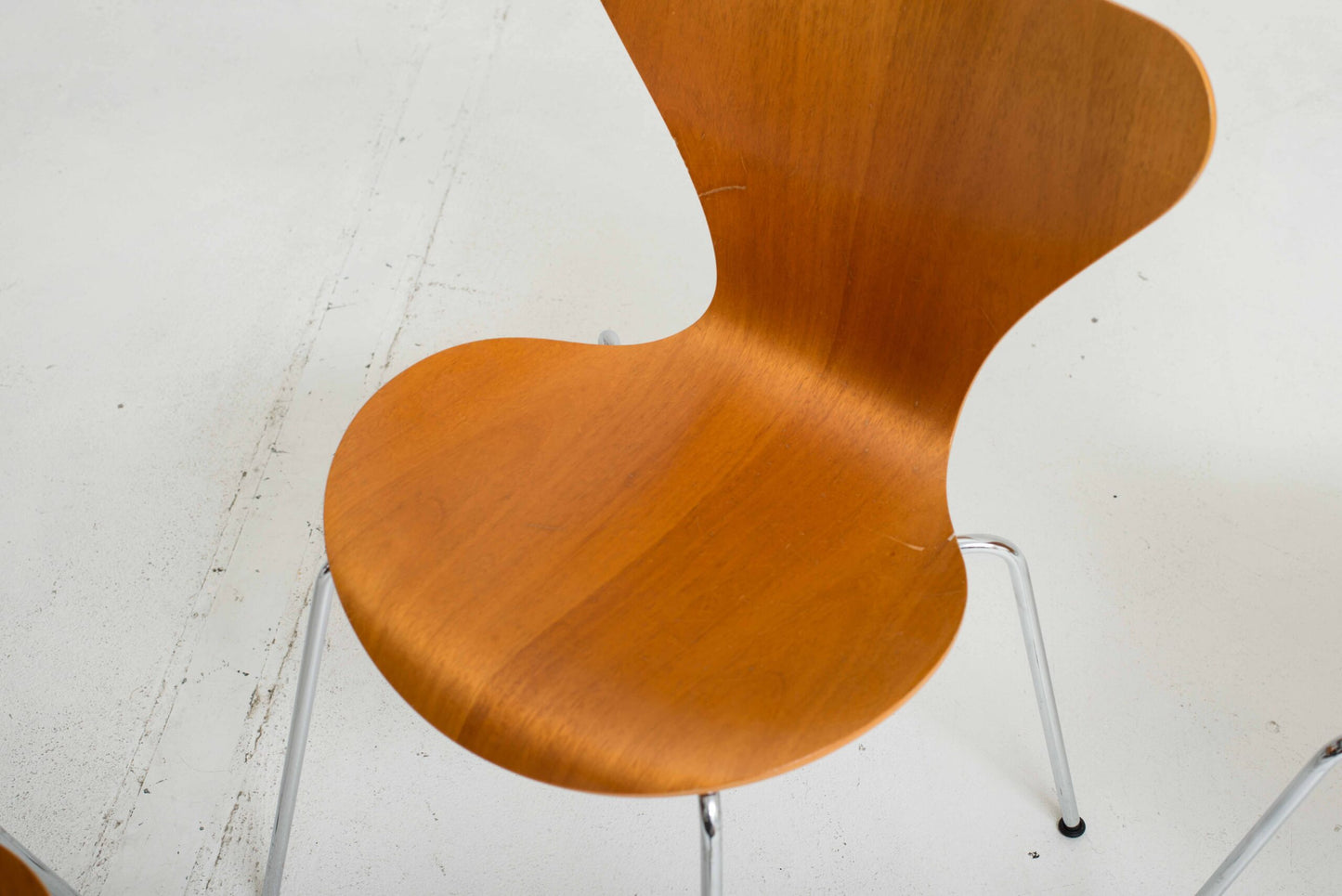 Fritz Hansen 3107 chairs by Arne Jacobsen in teak, set of four