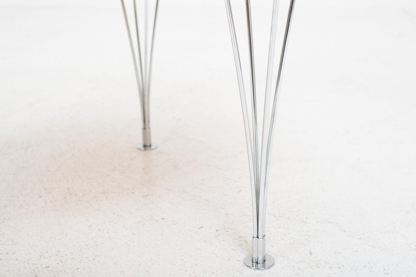 Supercircular coffee table by Piet Hein and Bruno Mathsson for Fritz Hansen