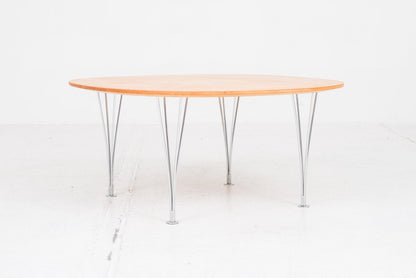 Supercircular coffee table by Piet Hein and Bruno Mathsson for Fritz Hansen