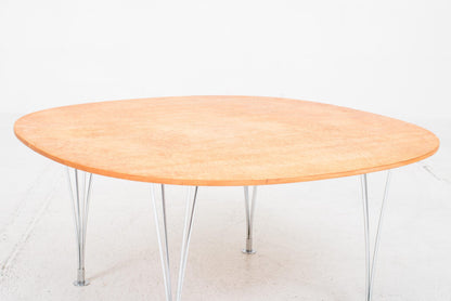 Supercircular coffee table by Piet Hein and Bruno Mathsson for Fritz Hansen