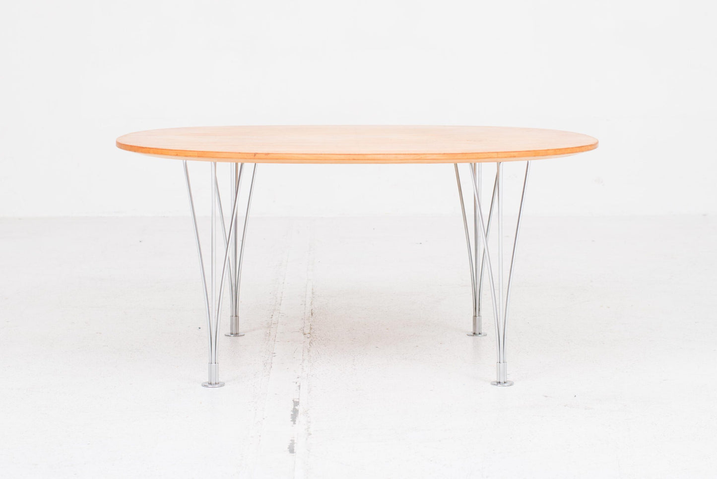 Supercircular coffee table by Piet Hein and Bruno Mathsson for Fritz Hansen