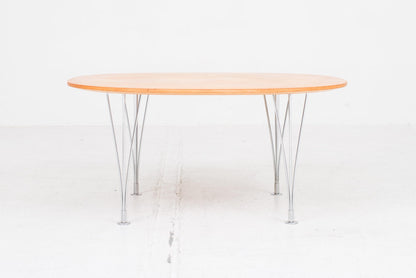 Supercircular coffee table by Piet Hein and Bruno Mathsson for Fritz Hansen