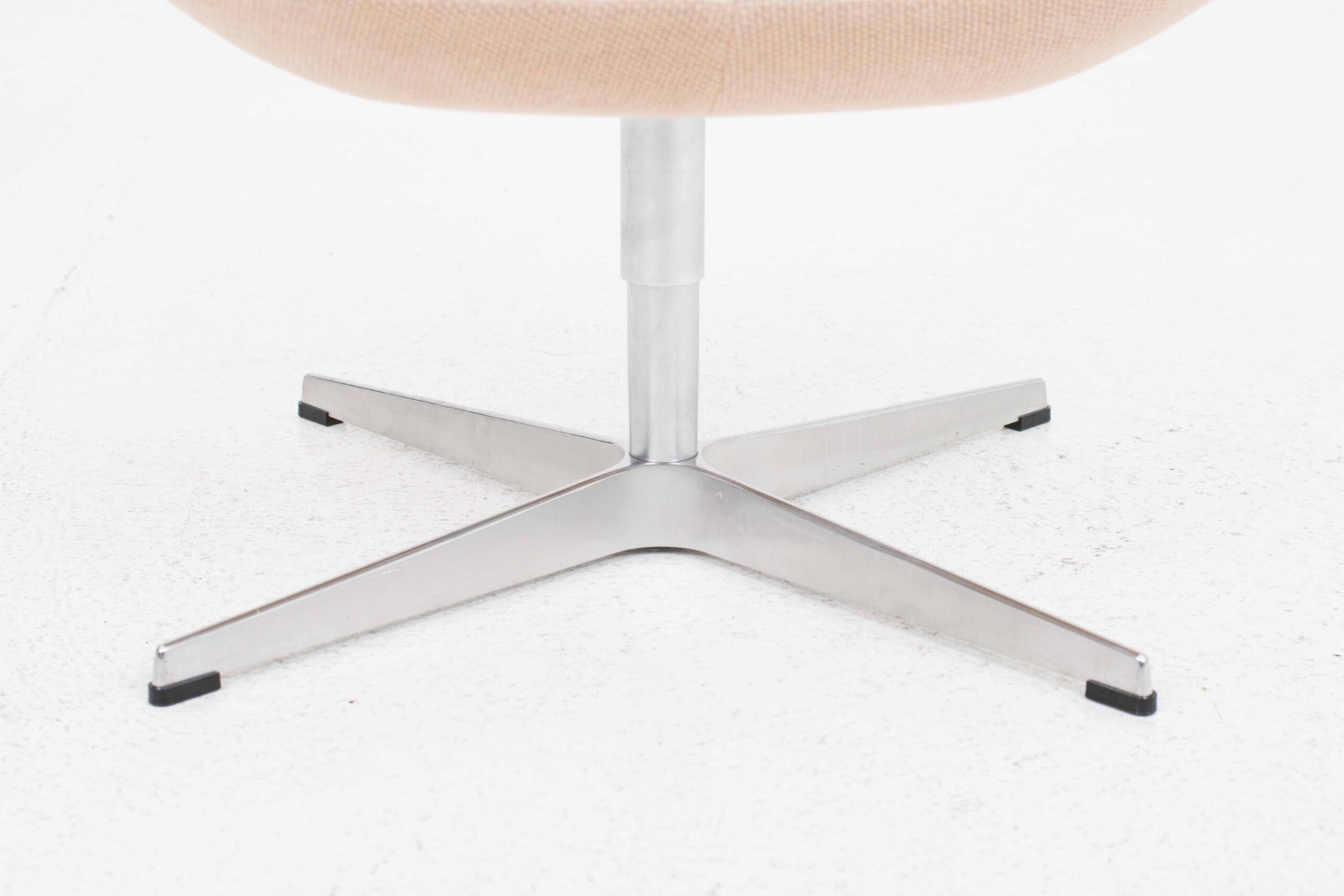 Vintage Sessel "Swan Chair" von Arne Jacobsen für Fritz Hansen