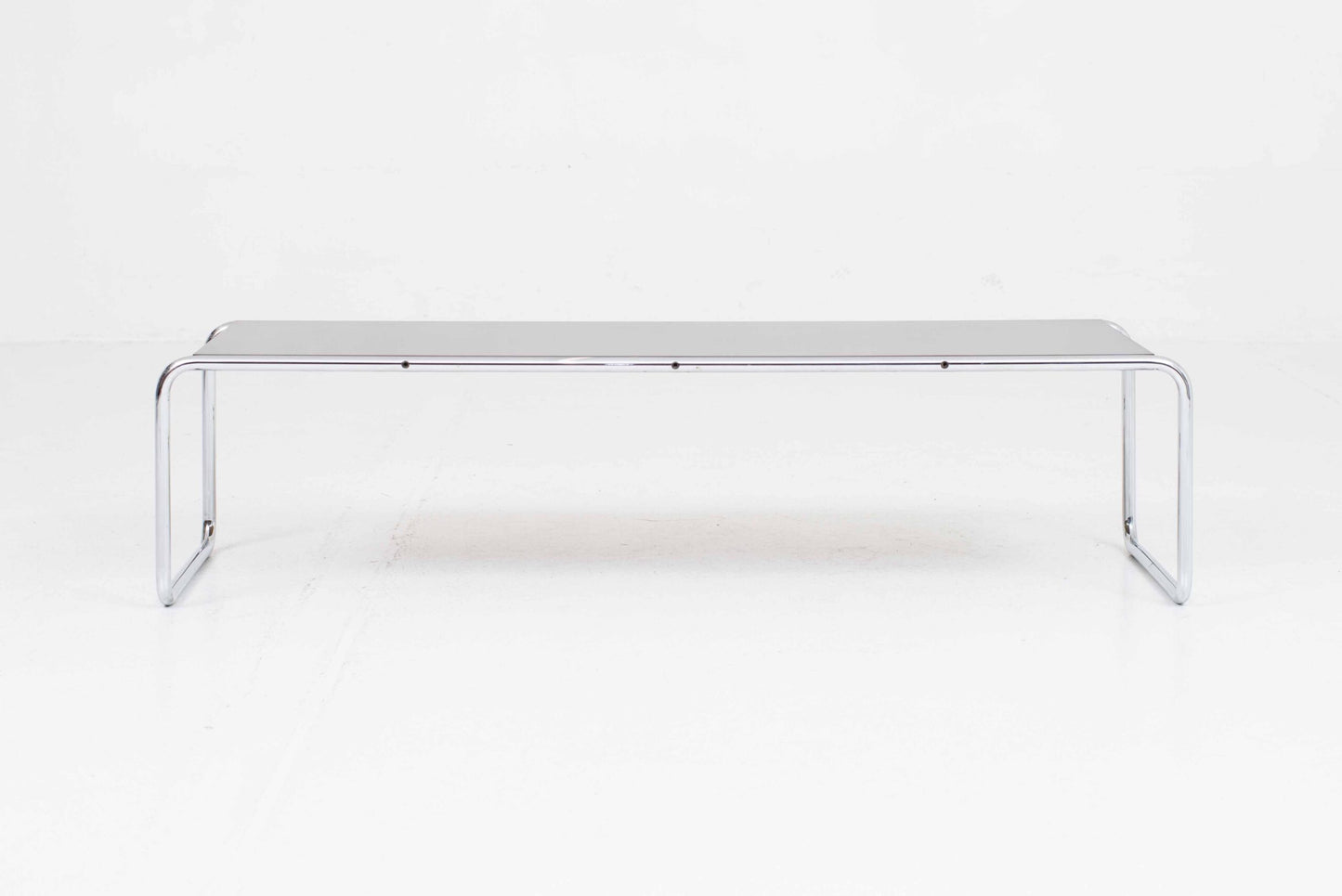 Vintage Couchtisch Laccio 2 von Marcel Breuer für Gavina/Knoll in Schwarz
