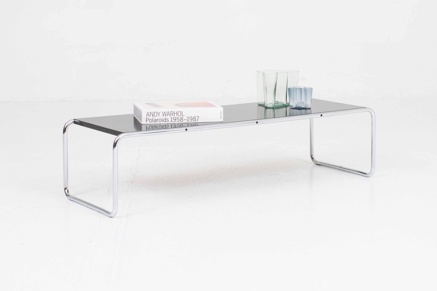 Vintage Couchtisch Laccio 2 von Marcel Breuer für Gavina/Knoll in Schwarz