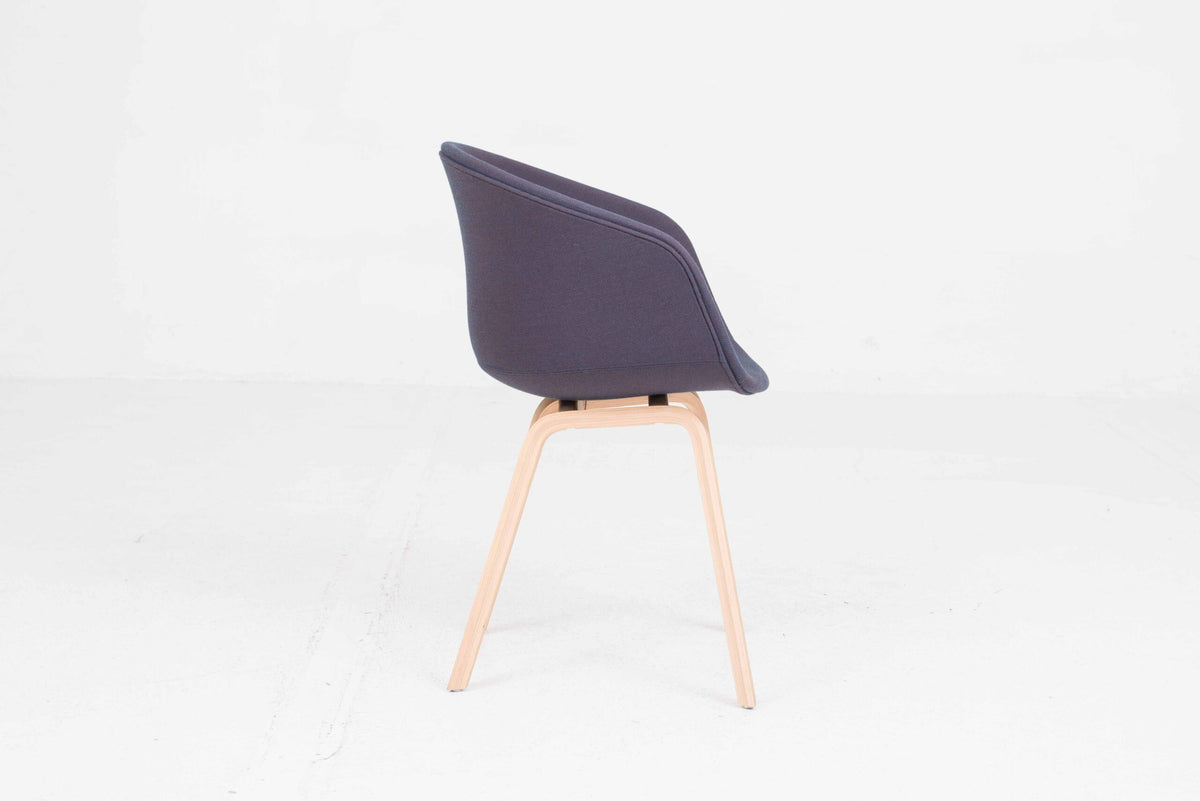 Vintage Stuhl "About A Chair AAC 23" von Hee Welling für HAY in Blau