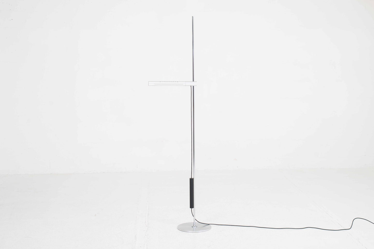 Vintage Stehleuchte Halo U S LED von Rosemarie und Rico Baltensweiler