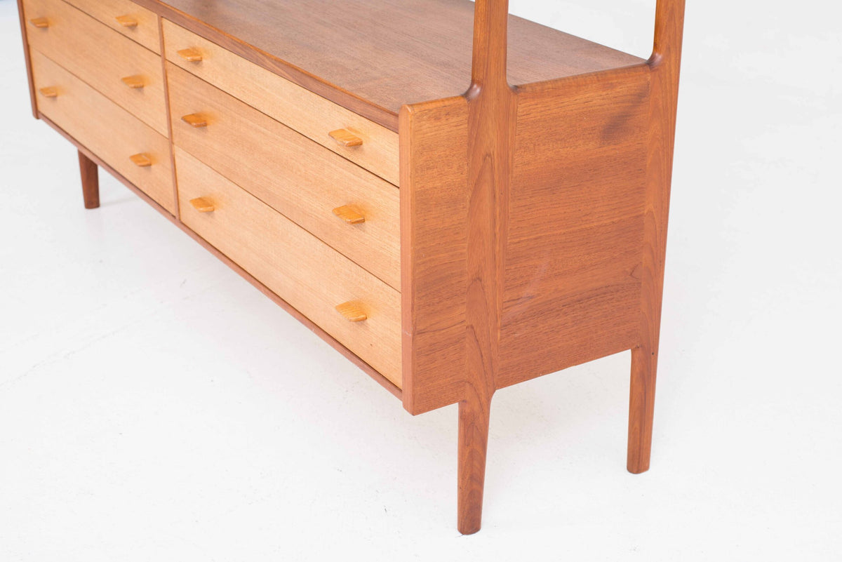 Vintage Highboard RY20 von Hans J. Wegner für RY Møbler