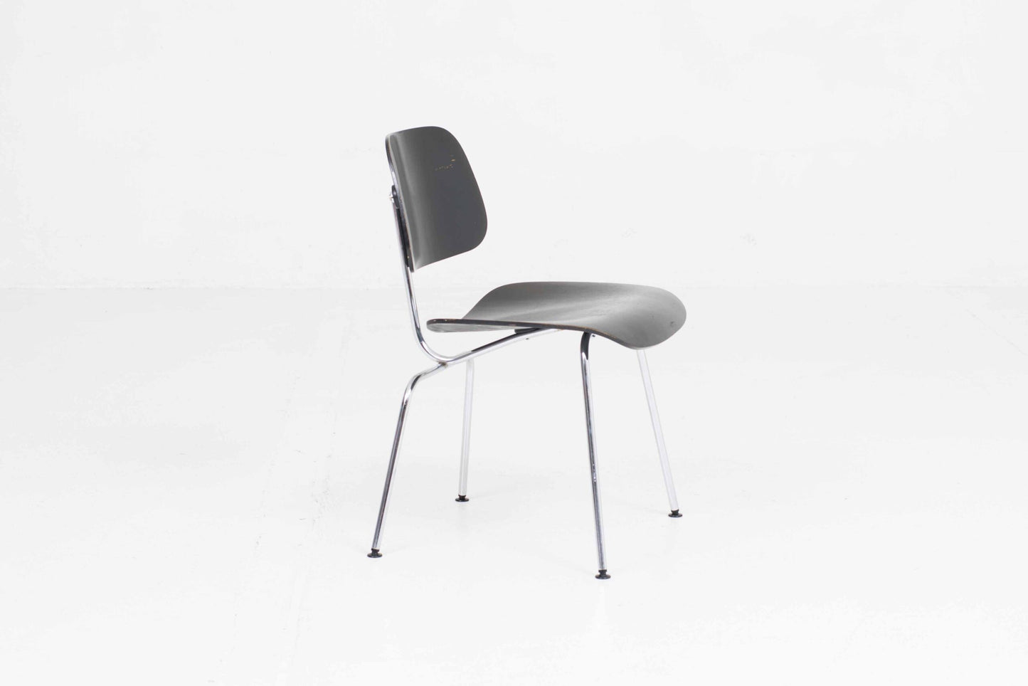Vintage Stuhl DCM von Charles und Ray Eames für Herman Miller, Schwarz