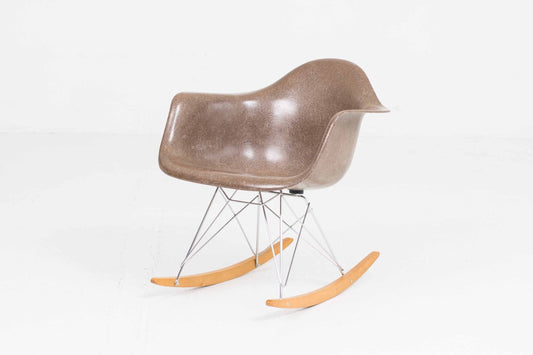 Vintage Schaukelstuhl RAR von Charles und Ray Eames für Herman Miller und Vitra Braun