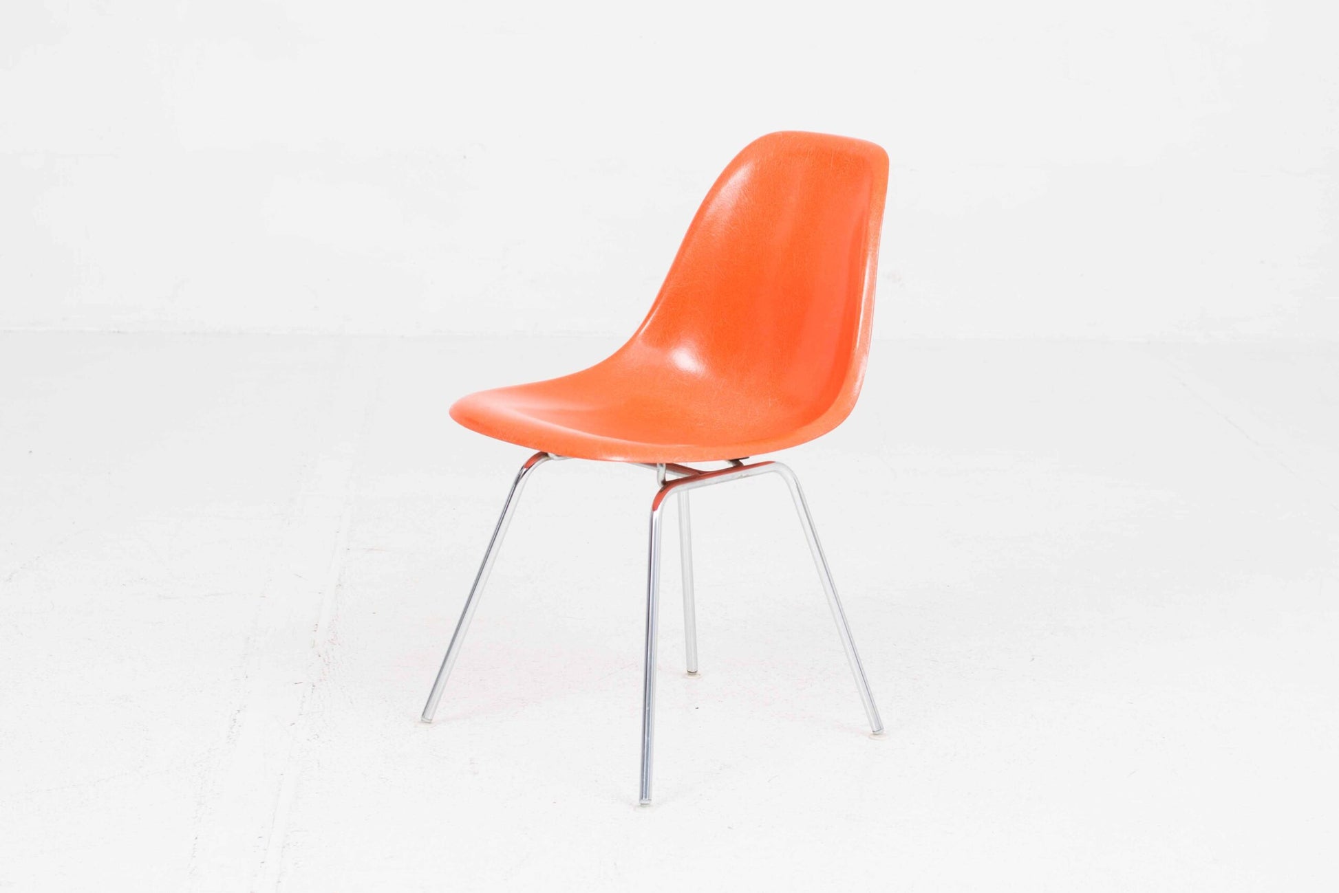Vintage Stuhl Fiberglass DSX von Charles und Ray Eames für Herman Miller/Vitra, Rotorange