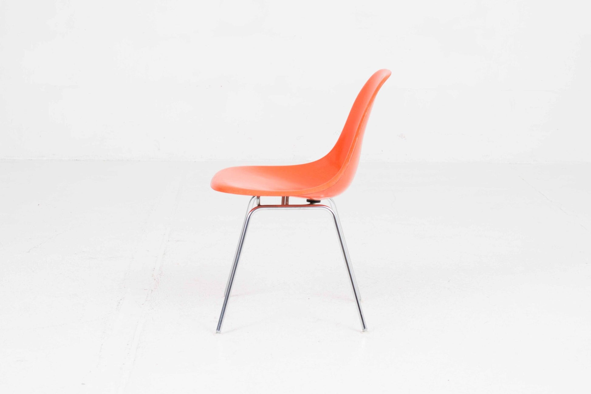 Vintage Stuhl Fiberglass DSX von Charles und Ray Eames für Herman Miller/Vitra, Rotorange