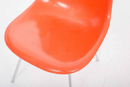 Vintage Stuhl Fiberglass DSX von Charles und Ray Eames für Herman Miller/Vitra, Rotorange
