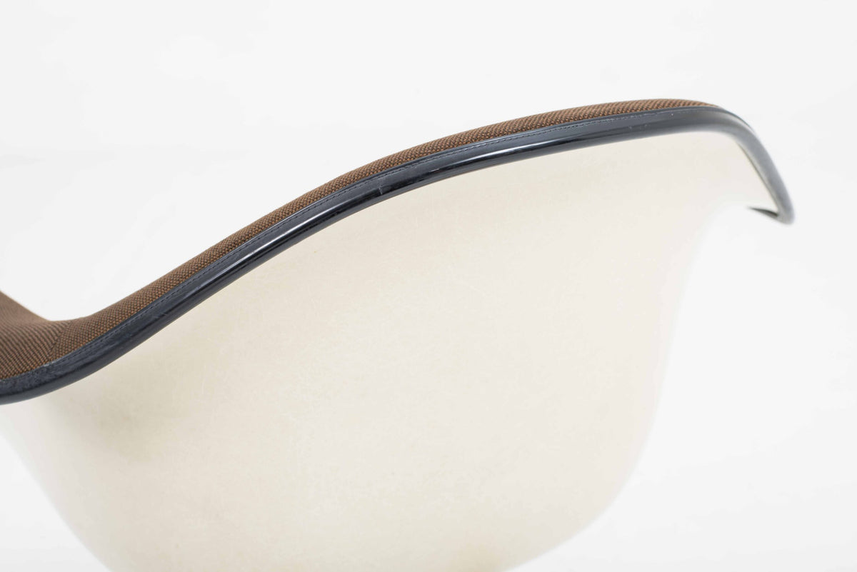 Vintage Schaukelstuhl RAR von Charles und Ray Eames für Vitra Braun
