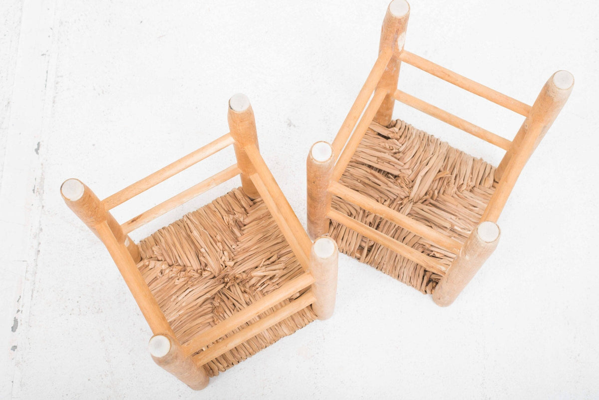 Vintage stool straw weave brown per piece