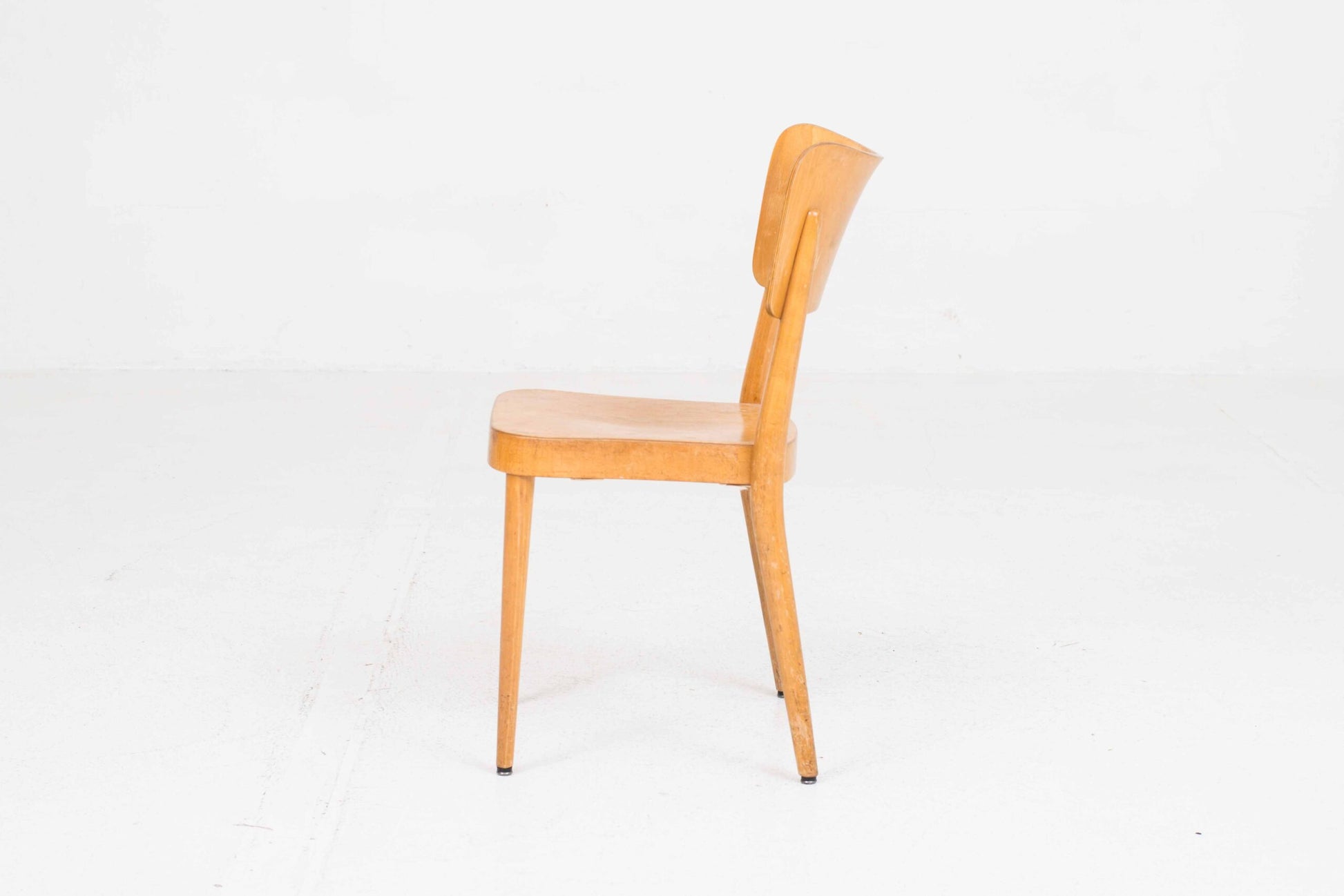 Vintage Stuhl Stapel 1-680 von Horgenglarus