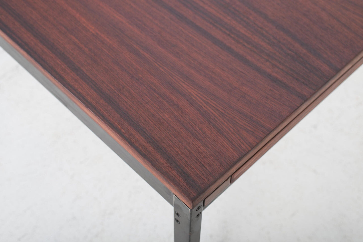 Table vintage de Dieter Wäckerlin pour Idealheim en palissandre