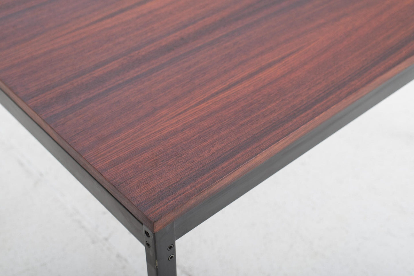 Table vintage de Dieter Wäckerlin pour Idealheim en palissandre