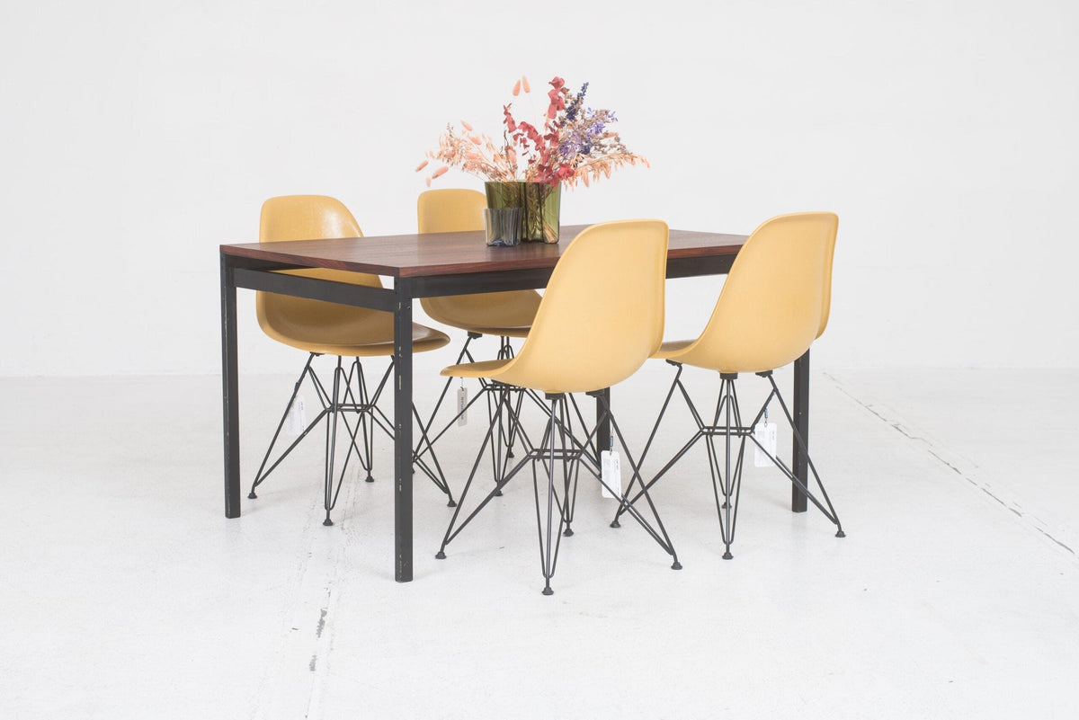 Vintage Tisch von Dieter Wäckerlin für Idealheim in Palisander